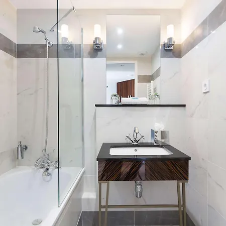 The Jay By Happyculture Szálloda Nizza