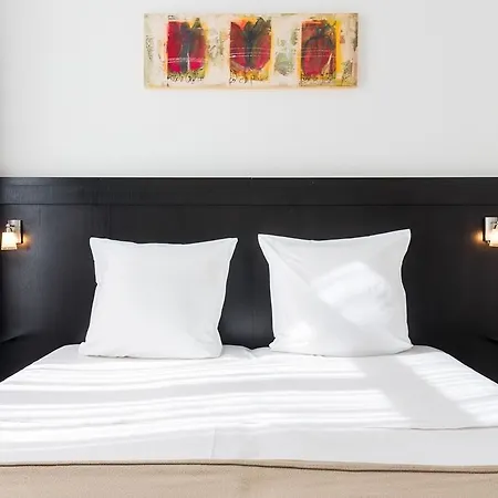 Otel The Jay By Happyculture 4*