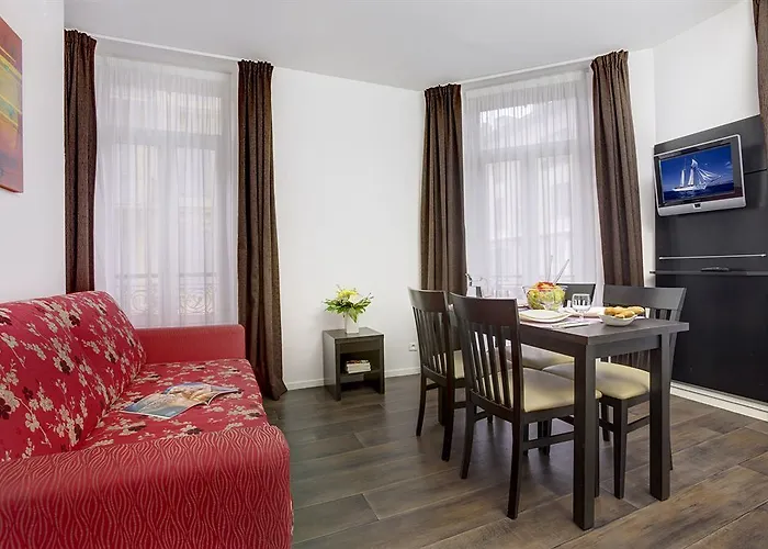 The Jay By Happyculture Hotel