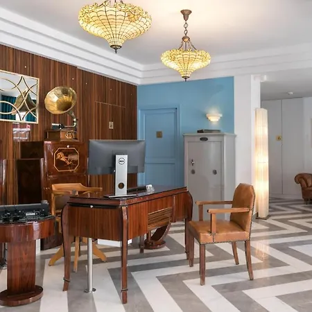 Отель The Jay By Happyculture